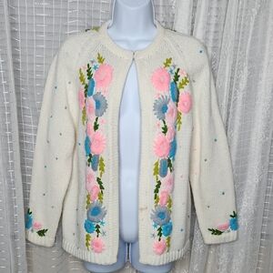 Vintage 60 Midcentury Cardigan Sweater Polka-Dot Floral Embroidered Cardigan SzM